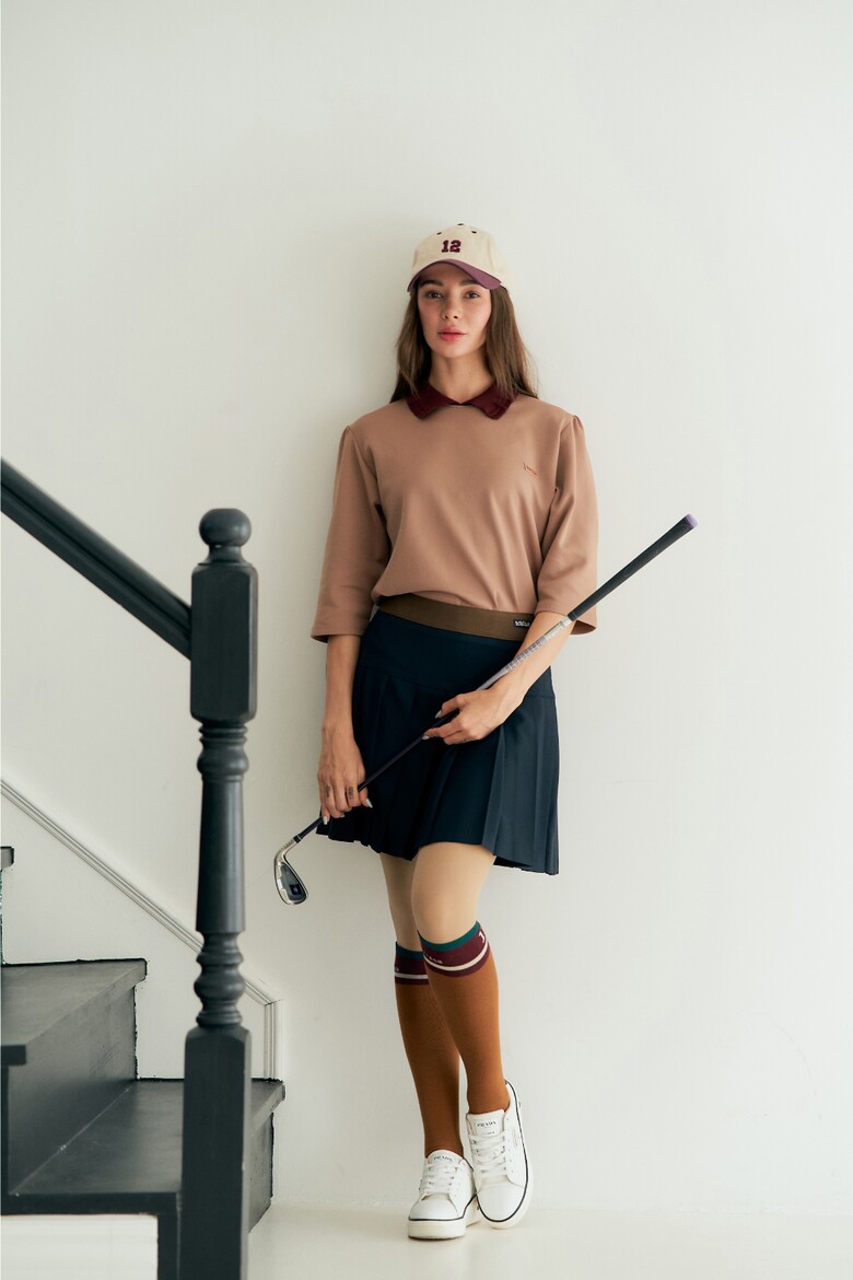 재킷 모델 착용 이미지-S1L4