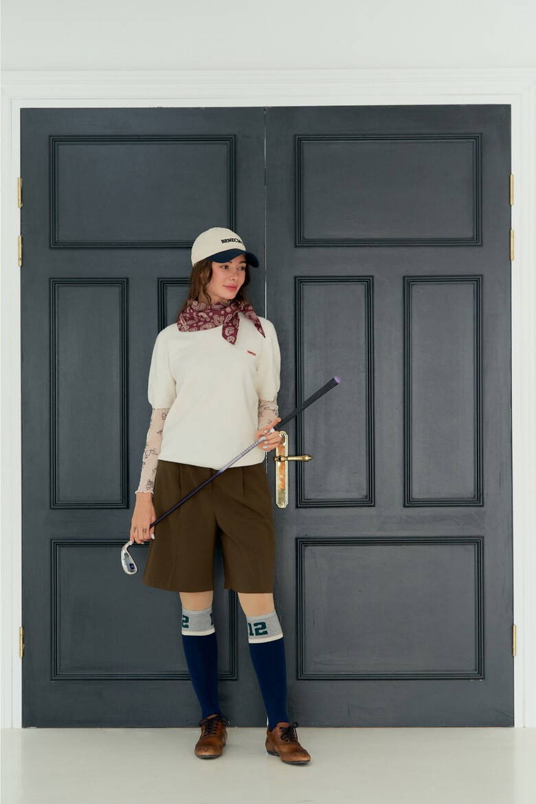 반팔 티셔츠 모델 착용 이미지-S1L22