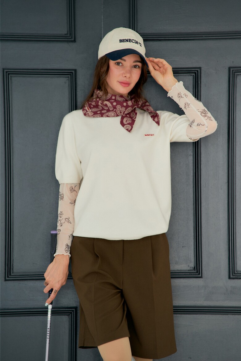 반팔 티셔츠 모델 착용 이미지-S1L9