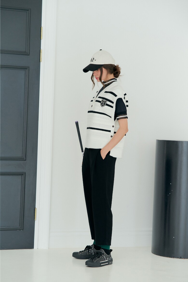 반팔 티셔츠 모델 착용 이미지-S1L25