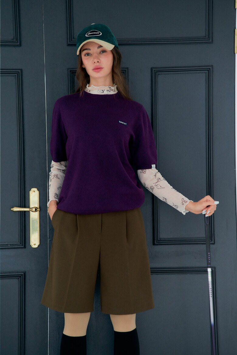 반팔 티셔츠 모델 착용 이미지-S1L4