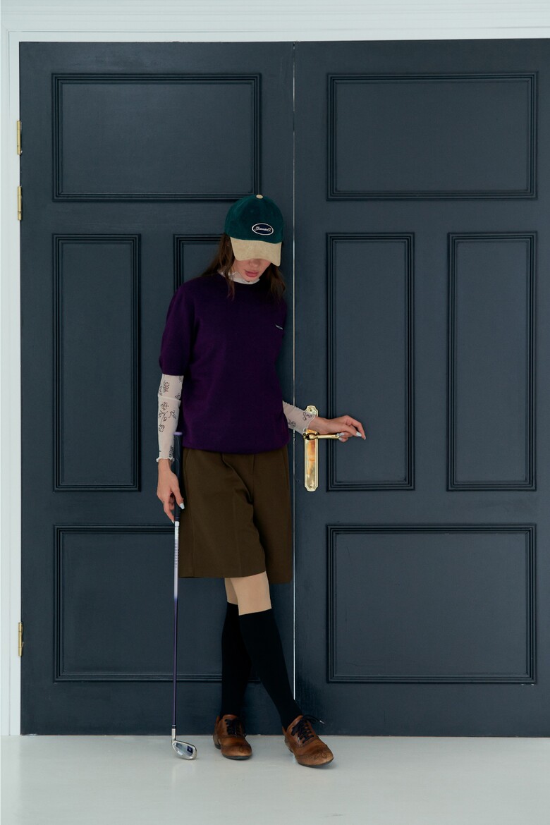 반팔 티셔츠 모델 착용 이미지-S1L14