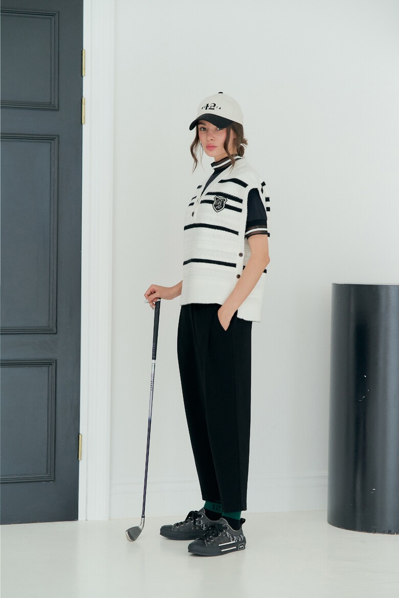 반팔 티셔츠 모델 착용 이미지-S1L24