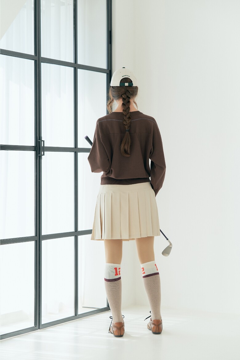 긴팔 티셔츠 모델 착용 이미지-S1L20