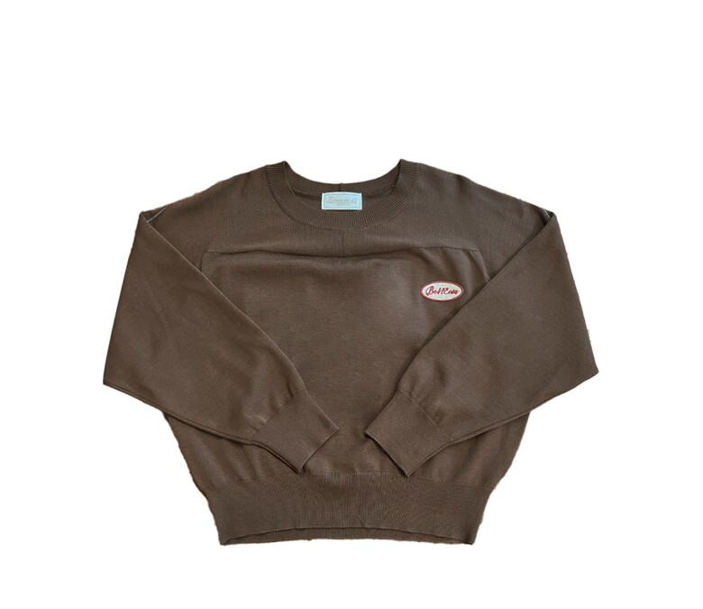 긴팔 티셔츠 오트밀 색상 이미지-S2L4