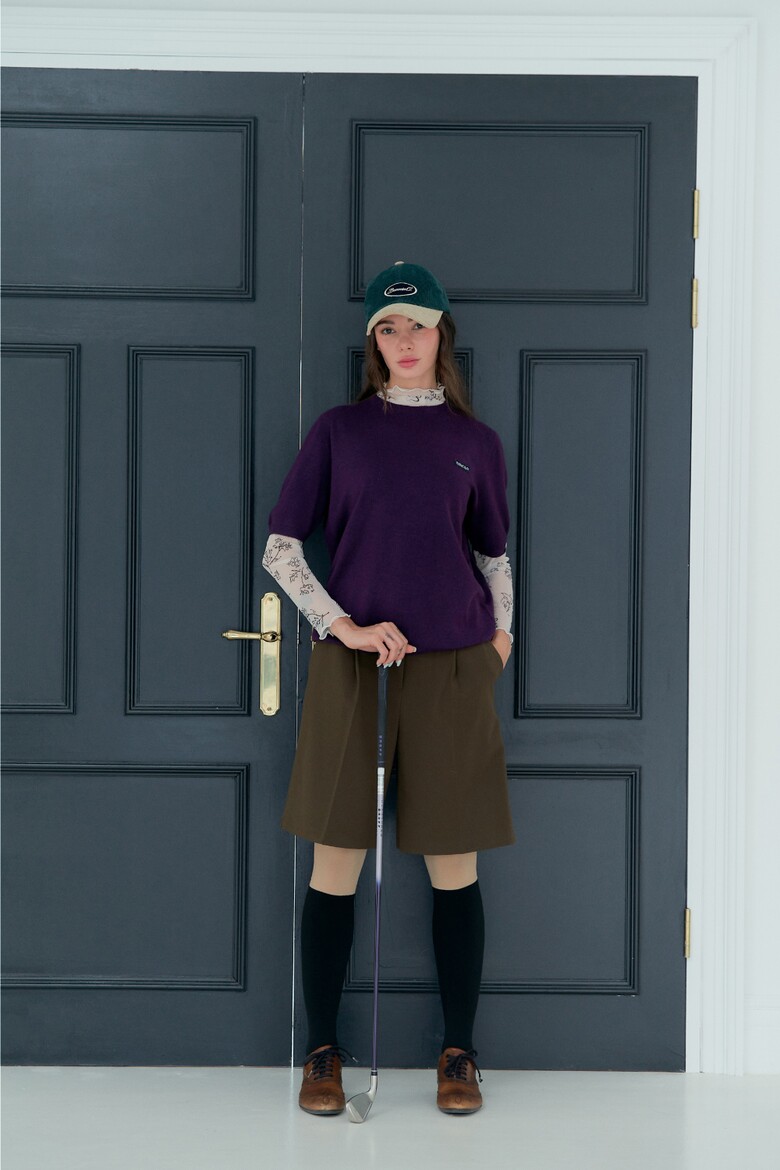 반팔 티셔츠 모델 착용 이미지-S1L2