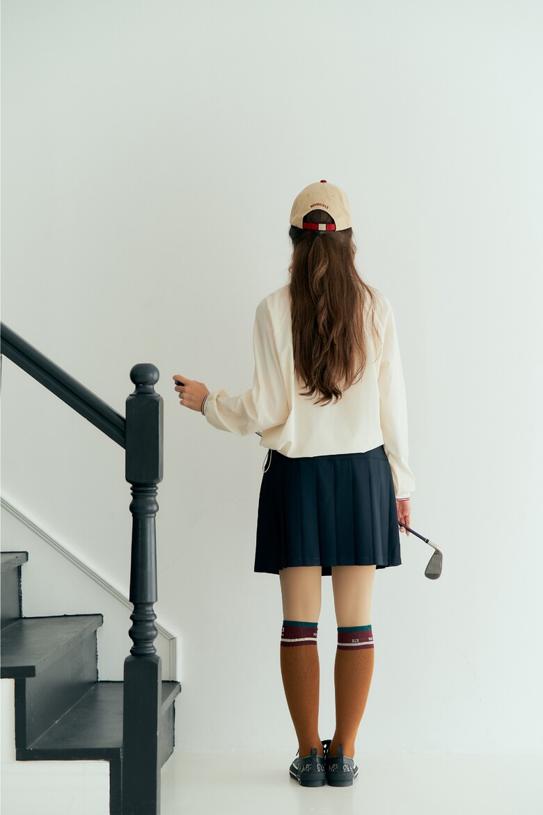 긴팔 티셔츠 모델 착용 이미지-S1L19