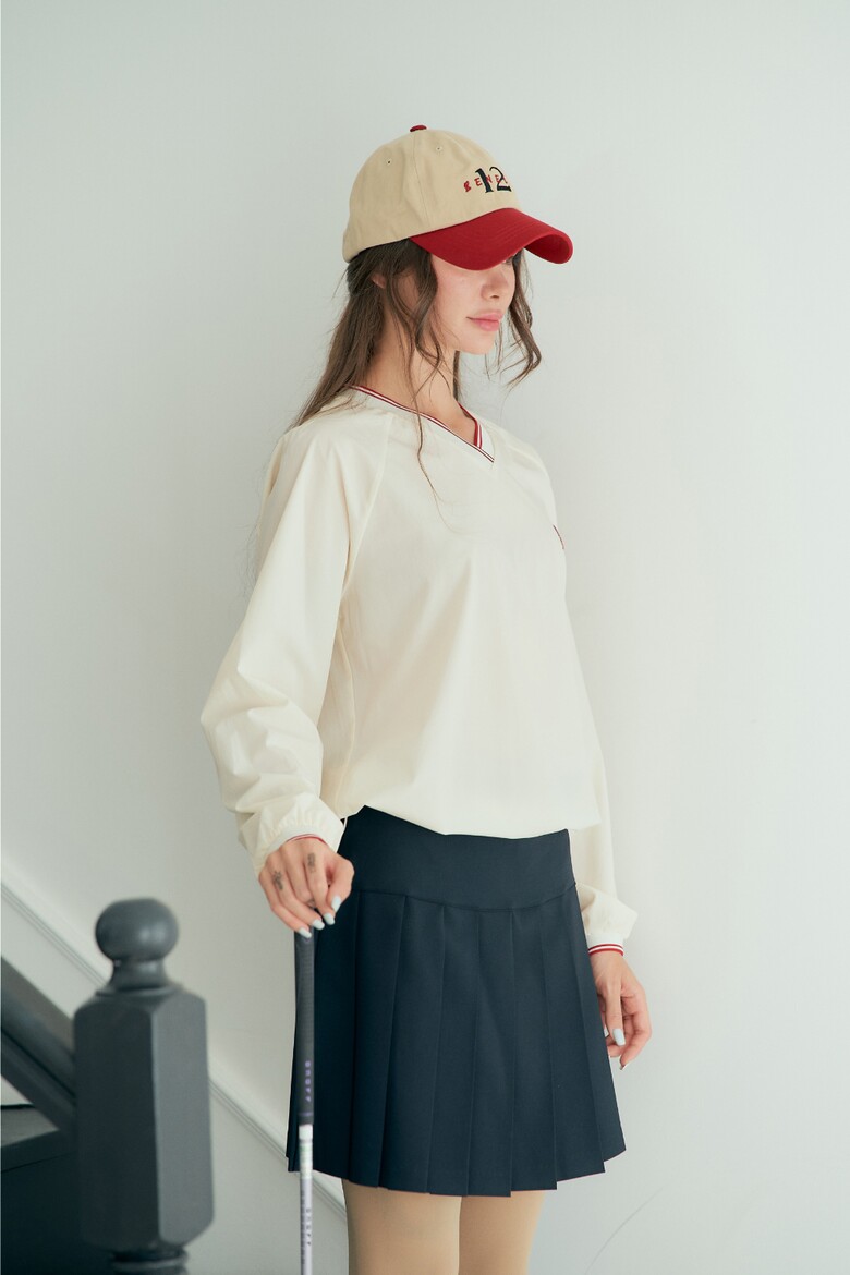 긴팔 티셔츠 모델 착용 이미지-S1L11