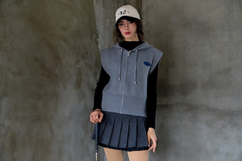 재킷 모델 착용 이미지-S1L2