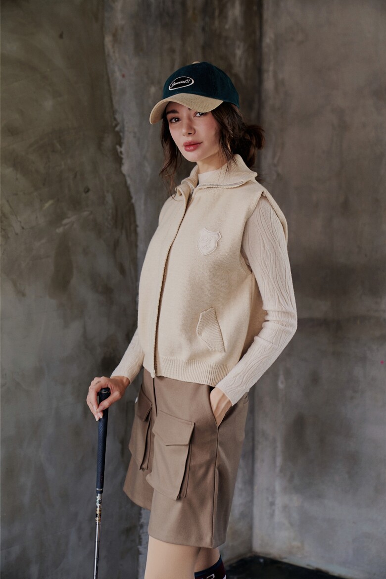 재킷 모델 착용 이미지-S1L6