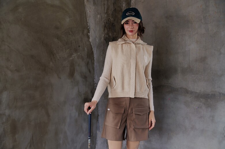 재킷 모델 착용 이미지-S1L8