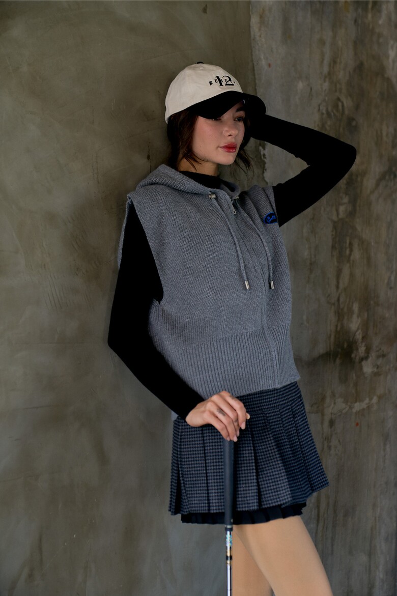 재킷 모델 착용 이미지-S1L6