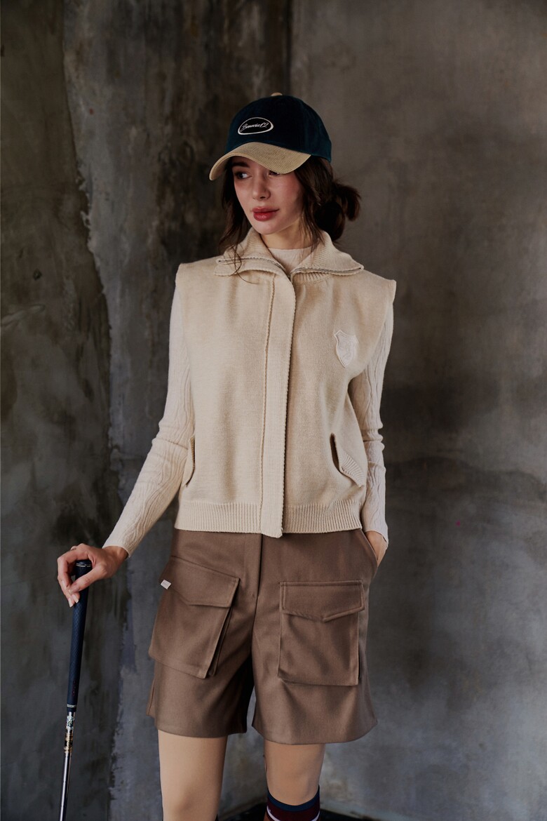 재킷 모델 착용 이미지-S1L5