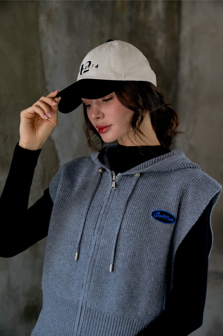 재킷 모델 착용 이미지-S1L11