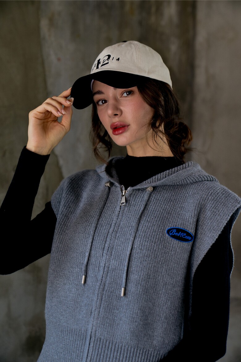 재킷 모델 착용 이미지-S1L12