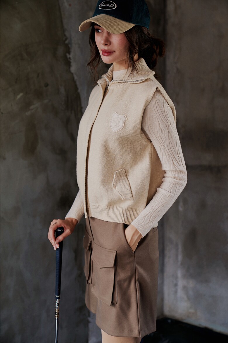 재킷 모델 착용 이미지-S1L7