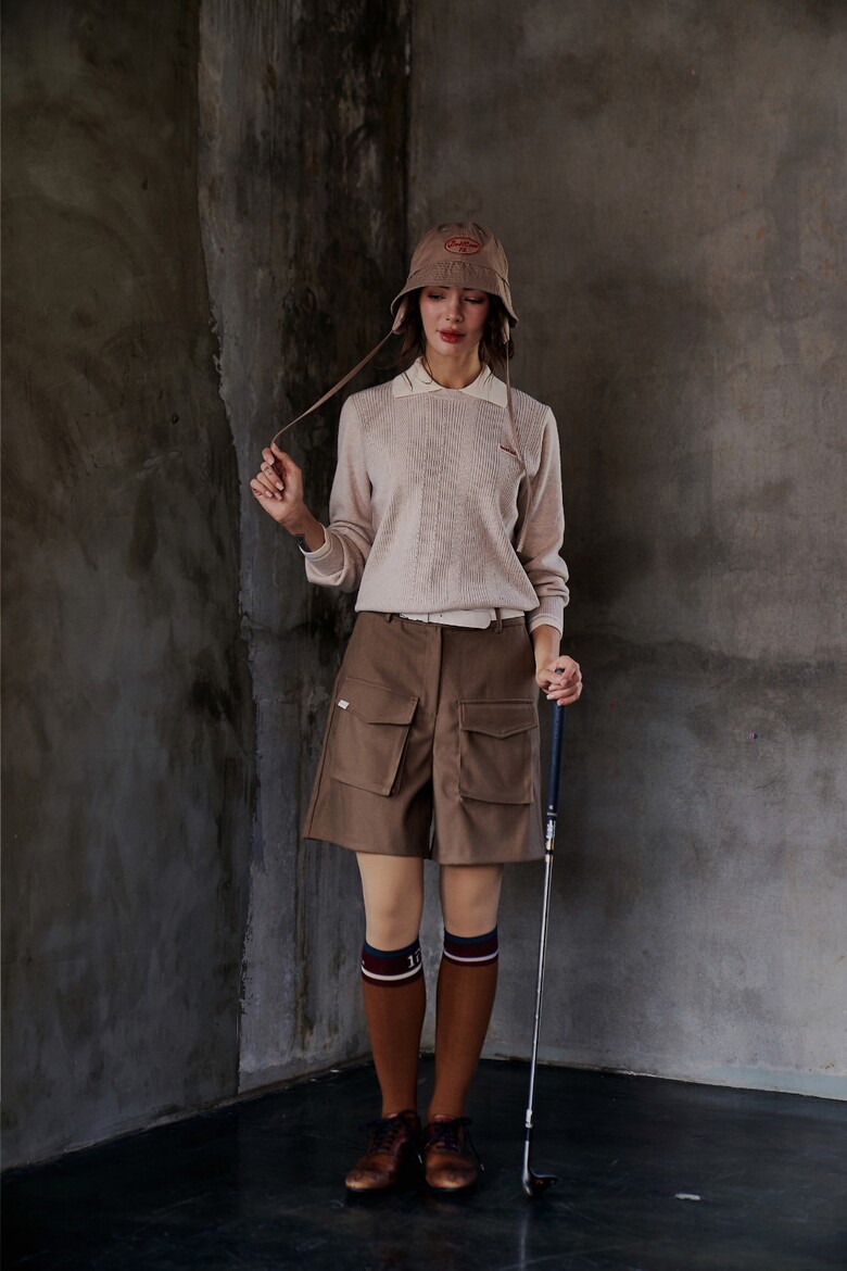 긴팔 티셔츠 모델 착용 이미지-S1L33