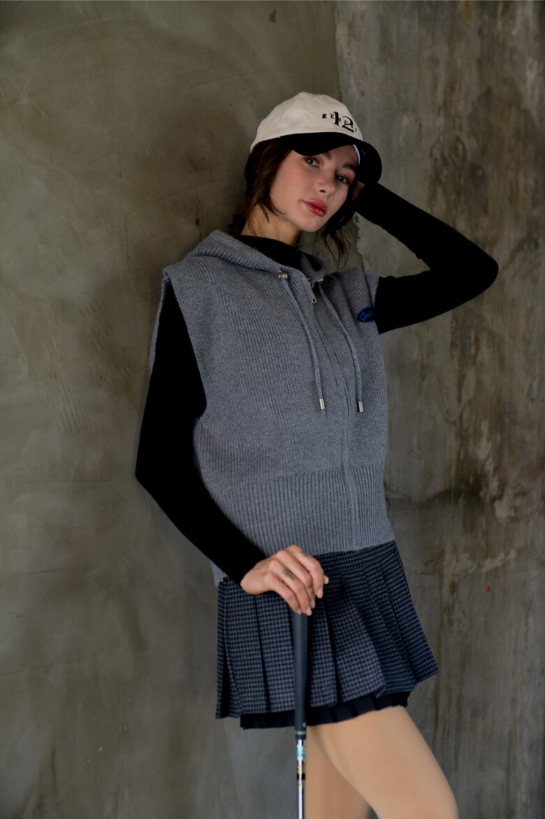 재킷 모델 착용 이미지-S1L5