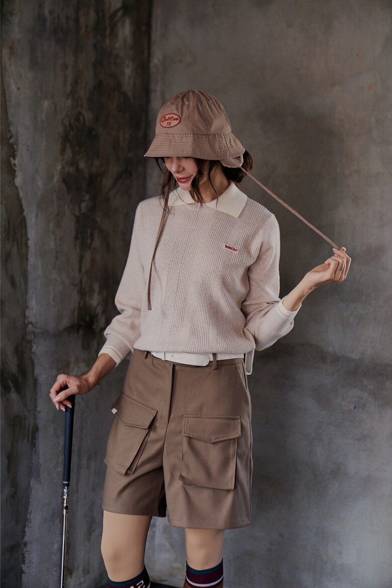 긴팔 티셔츠 모델 착용 이미지-S1L16