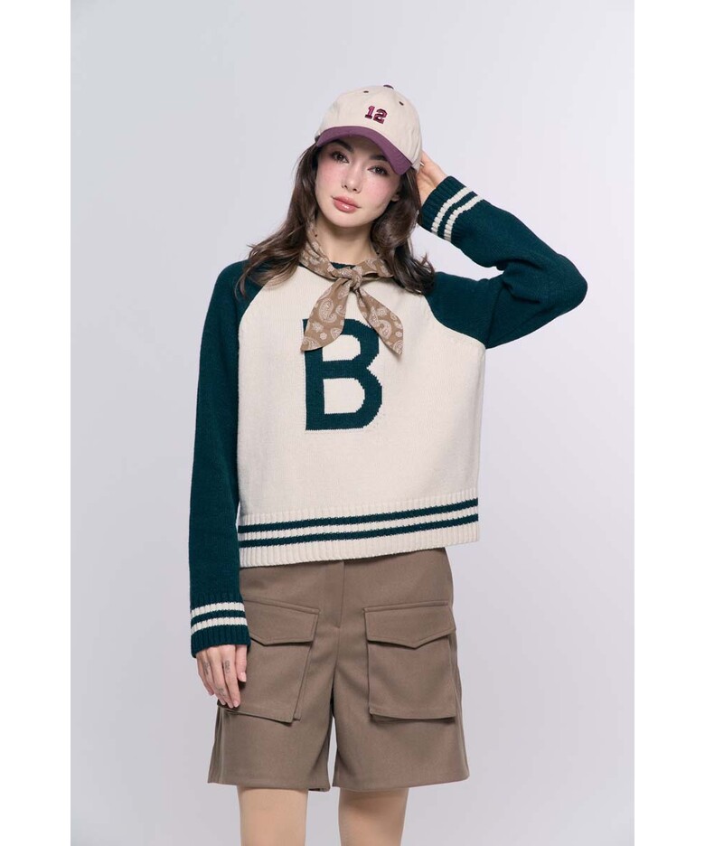 긴팔 티셔츠 모델 착용 이미지-S1L9