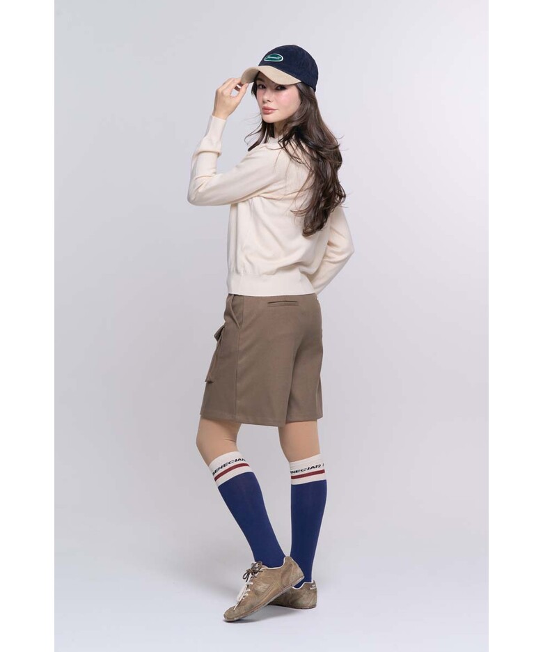 반팔 티셔츠 모델 착용 이미지-S1L13