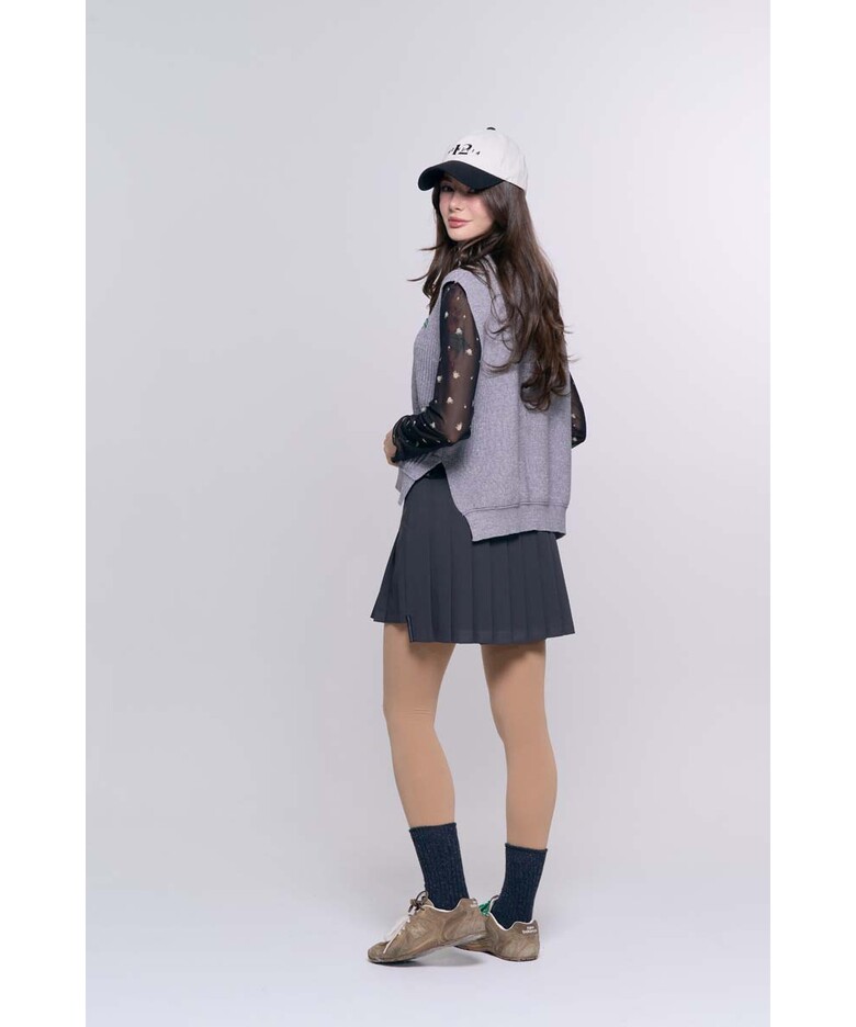 미니 스커트 모델 착용 이미지-S1L3