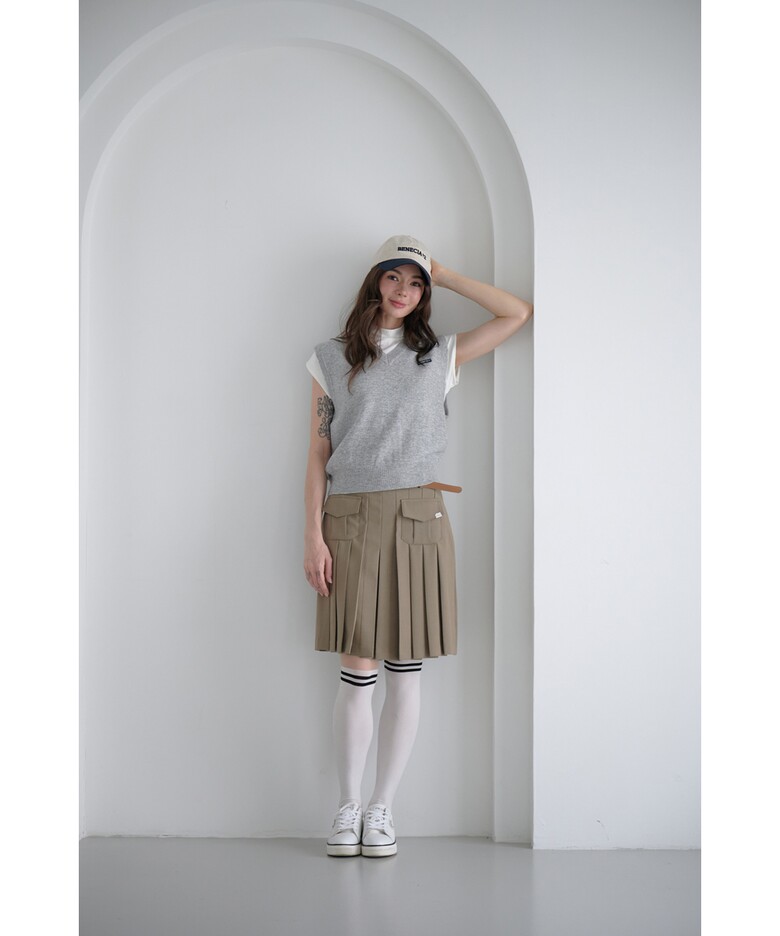 민소매 모델 착용 이미지-S1L17