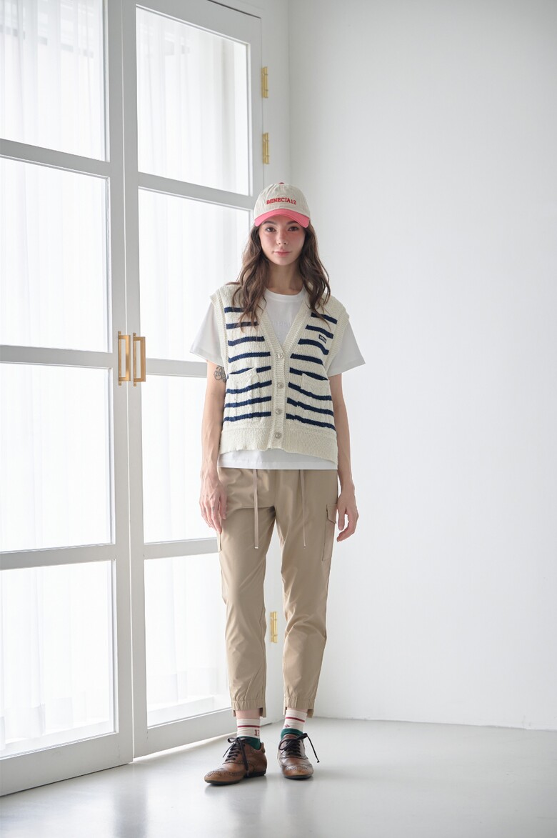 반팔 티셔츠 모델 착용 이미지-S1L31