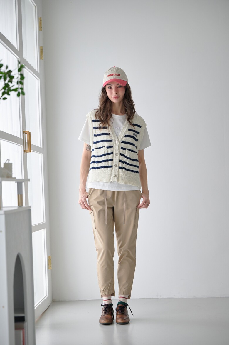 반팔 티셔츠 모델 착용 이미지-S1L8