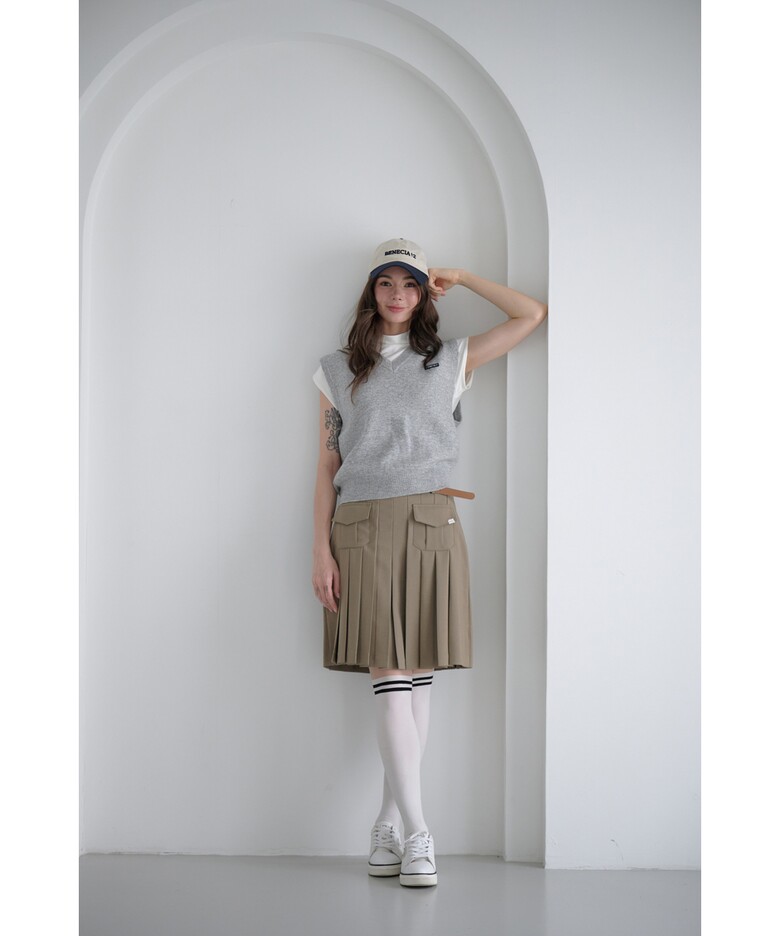 민소매 모델 착용 이미지-S1L16