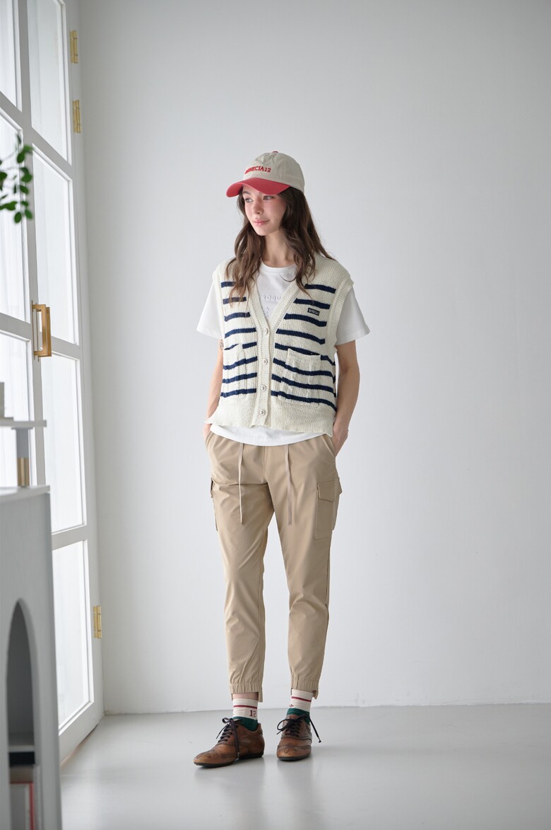 반팔 티셔츠 모델 착용 이미지-S1L5