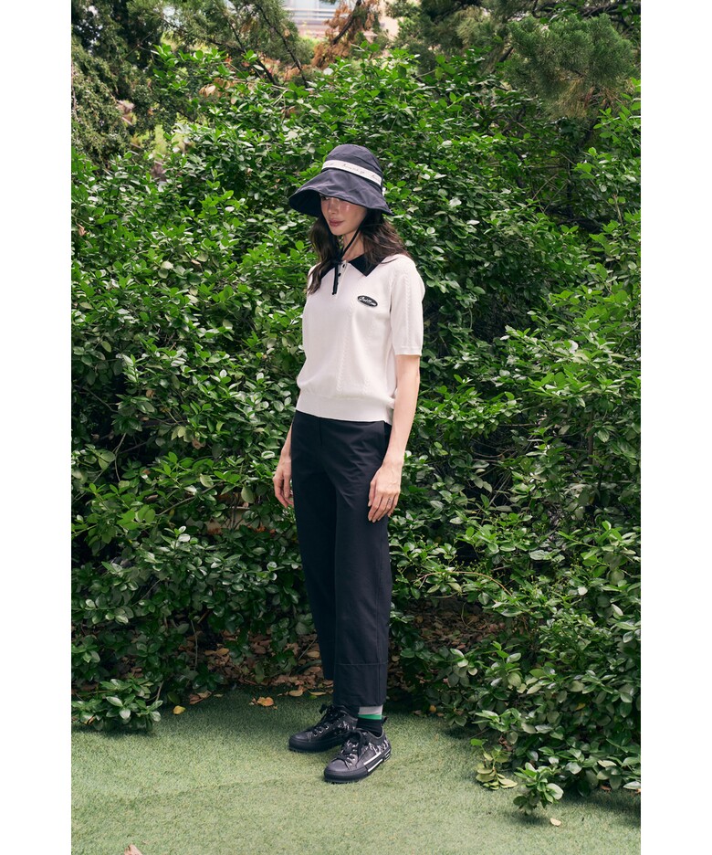 바지 모델 착용 이미지-S1L2