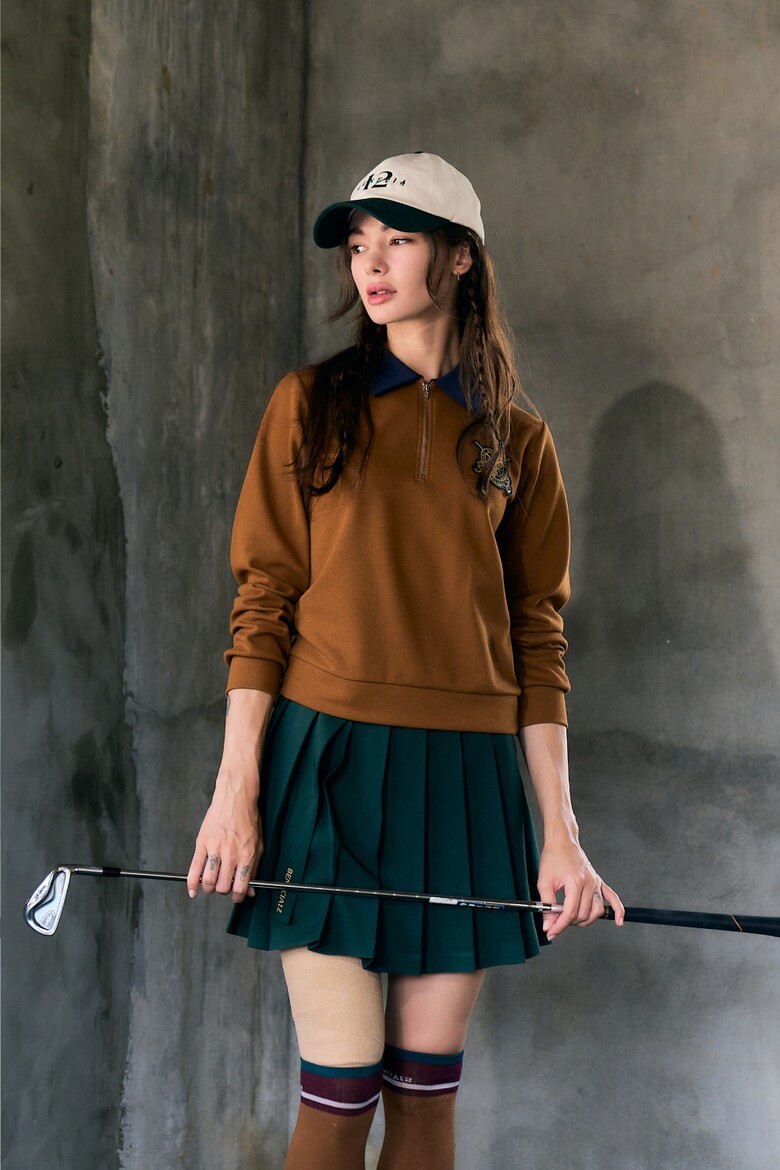 드레스 모델 착용 이미지-S2L7