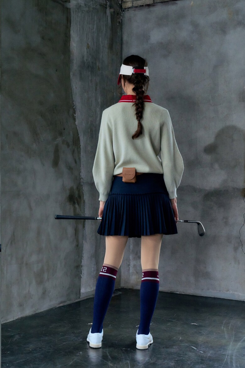 미니 스커트 모델 착용 이미지-S1L7