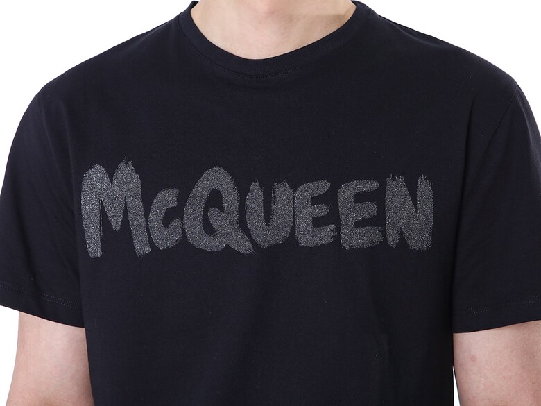 반팔 티셔츠 자연스런 핏컷