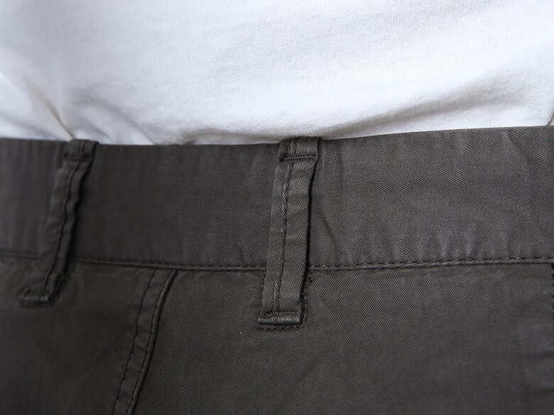 스톤아일랜드 와펜패치 카고 팬츠로고 디테일컷