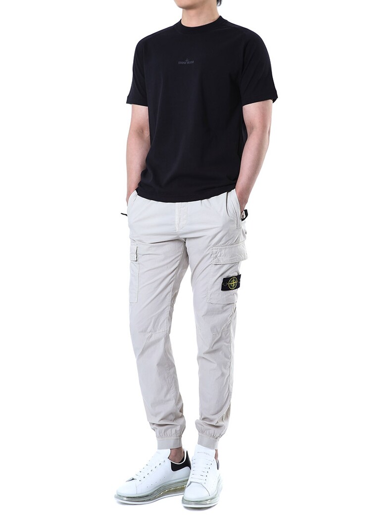 반팔 티셔츠 편안한 착용컷